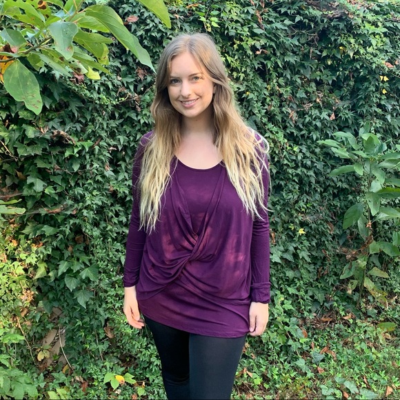 Gili Purple Twist Top - Picture 1 of 2